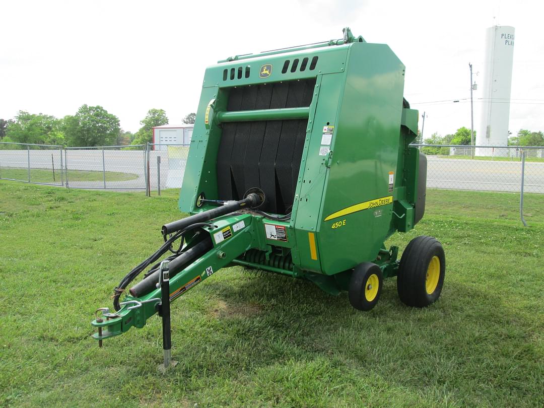 Image of John Deere 450E Primary image