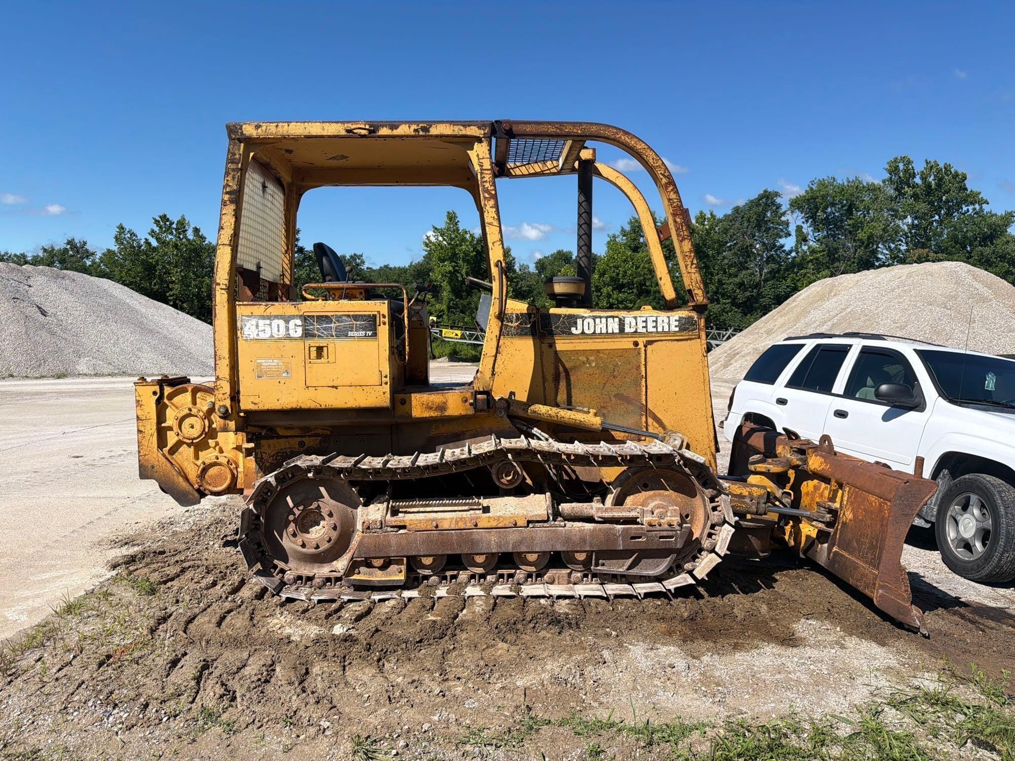 John Deere 450G Equipment Image0