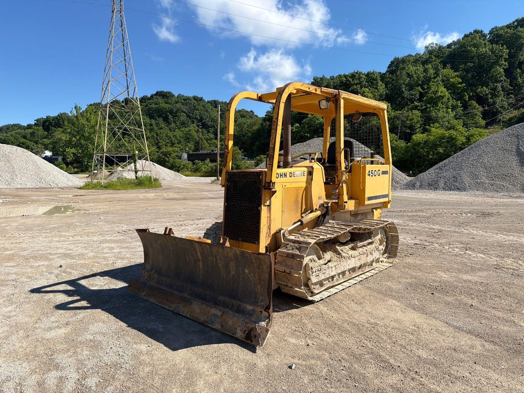 John Deere 450G Equipment Image0