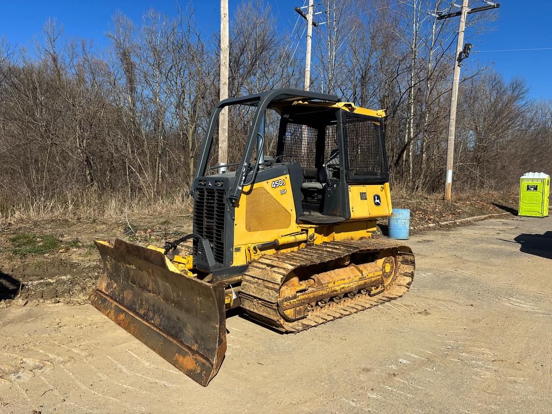 Image of John Deere 450J Primary image