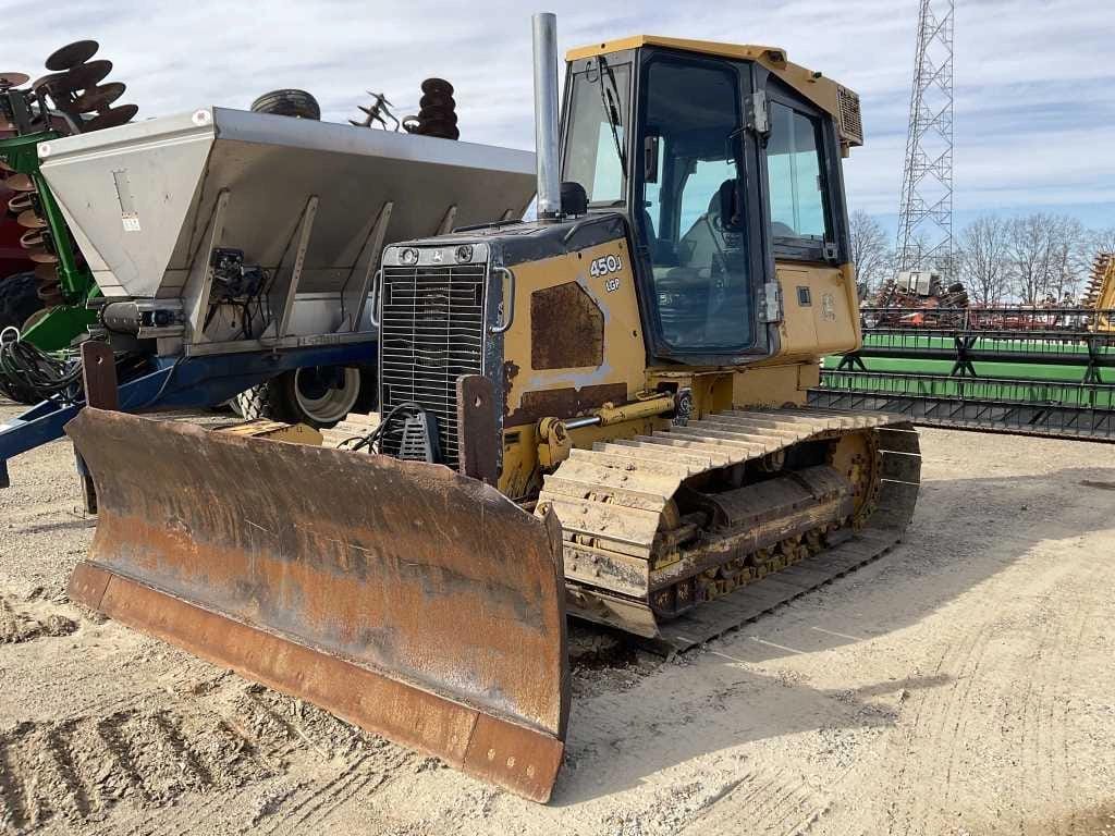 John Deere 450J LGP Equipment Image0