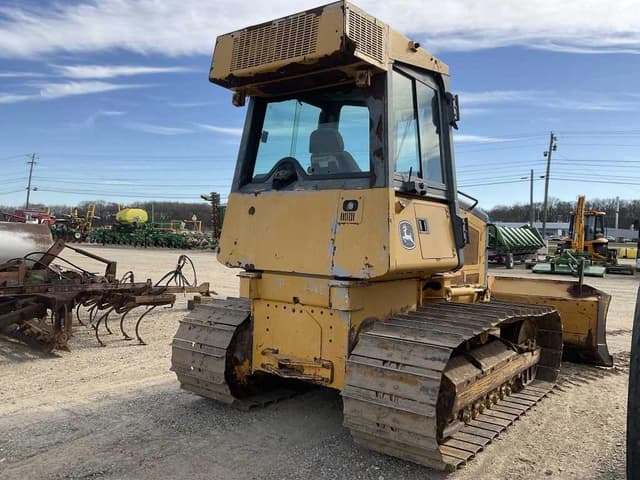 Image of John Deere 450J LGP equipment image 3