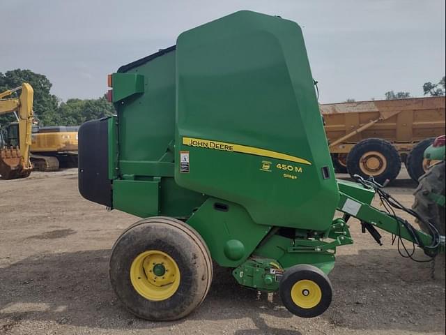 Image of John Deere 450M Silage equipment image 2