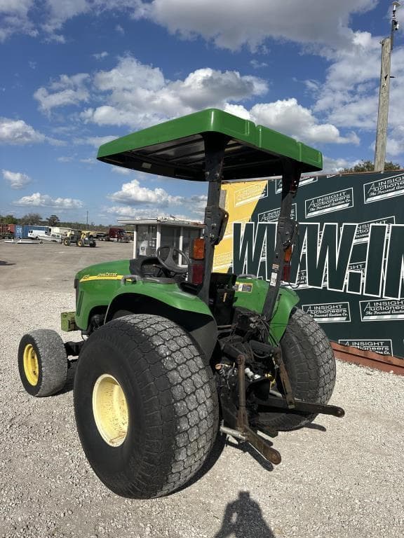 Image of John Deere 4520 equipment image 1