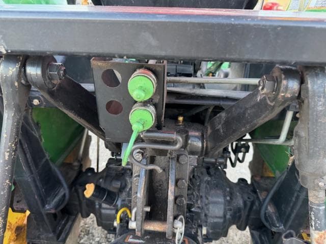 Image of John Deere 4520 equipment image 3