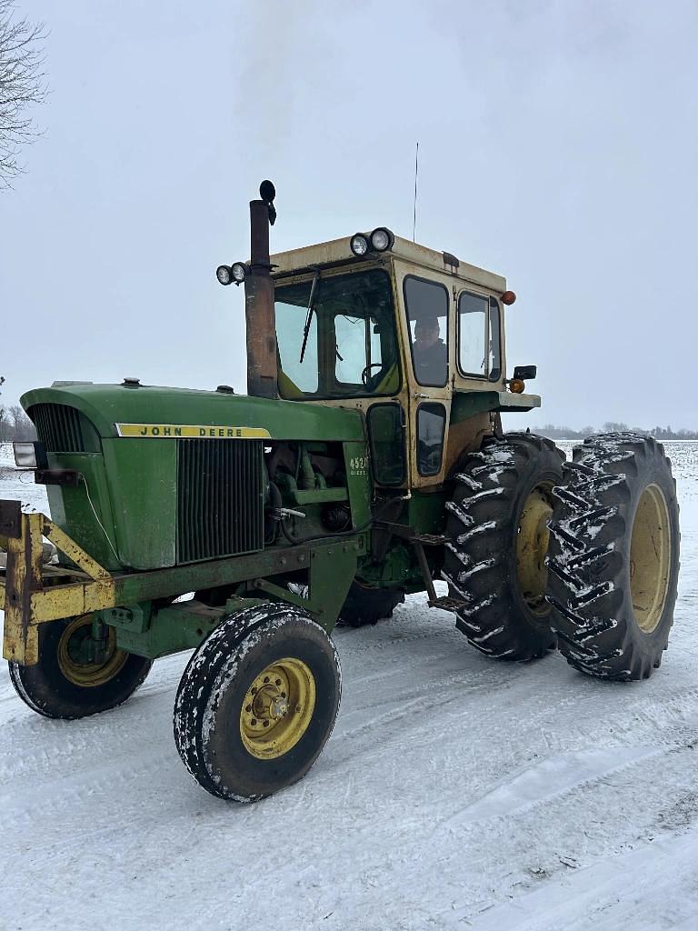 Image of John Deere 4520 Primary image