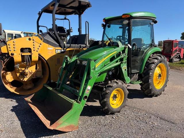 Image of John Deere 4520 equipment image 1