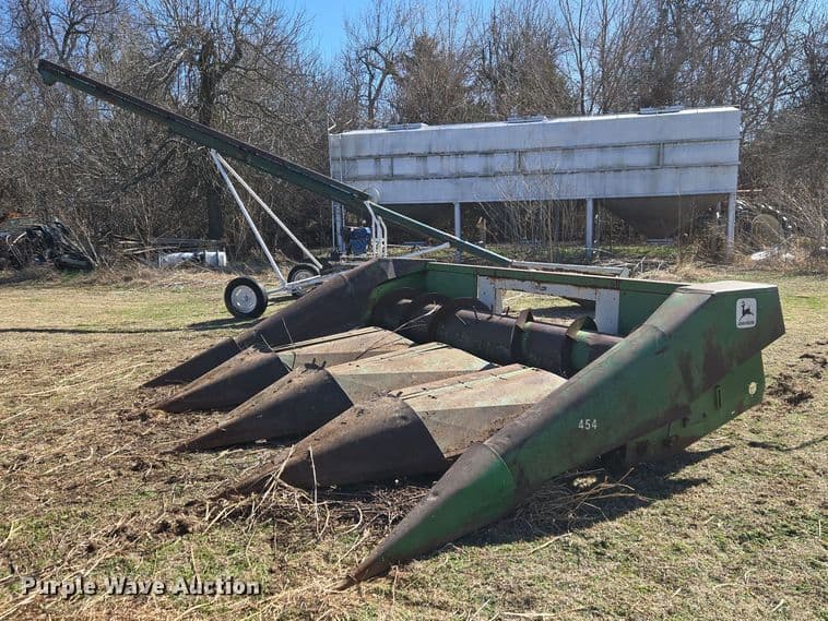 Image of John Deere 454 Primary image