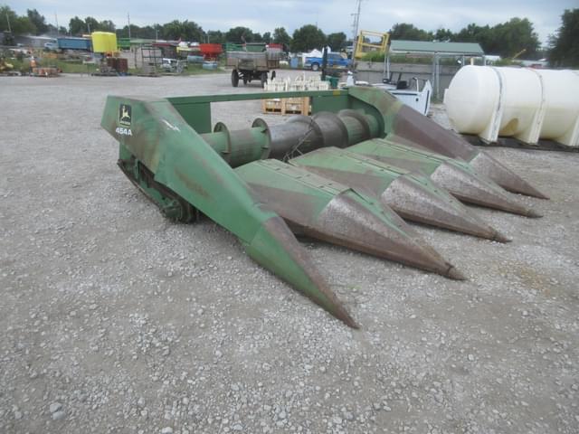 Image of John Deere 454A equipment image 1