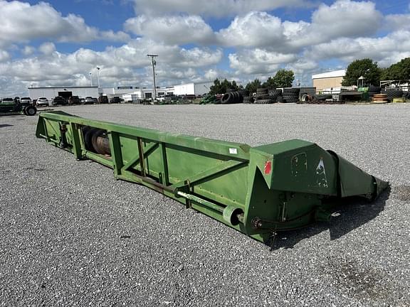 Image of John Deere 454A equipment image 4