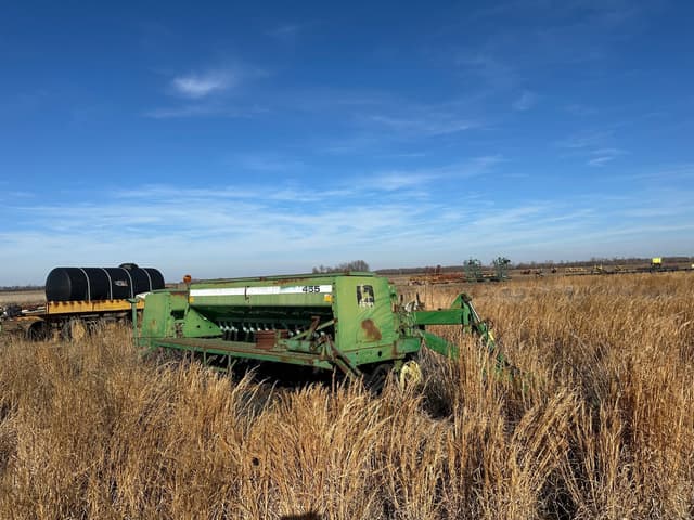 Image of John Deere 455 equipment image 1