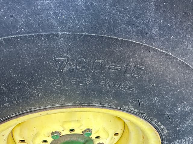 Image of John Deere 455 equipment image 3