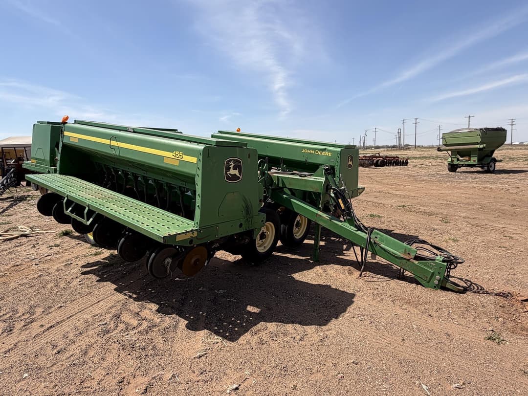 Image of John Deere 455 Primary image