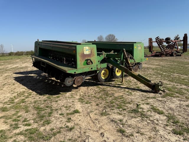 Image of John Deere 455 equipment image 1