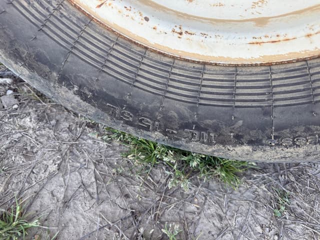 Image of John Deere 455 equipment image 4