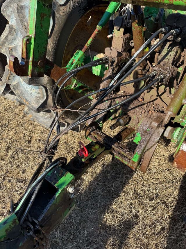 Image of John Deere 455 equipment image 3