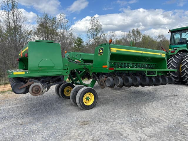 Image of John Deere 455 equipment image 3