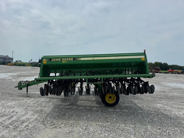 Image of John Deere 455 equipment image 4