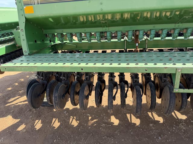 Image of John Deere 455 equipment image 4