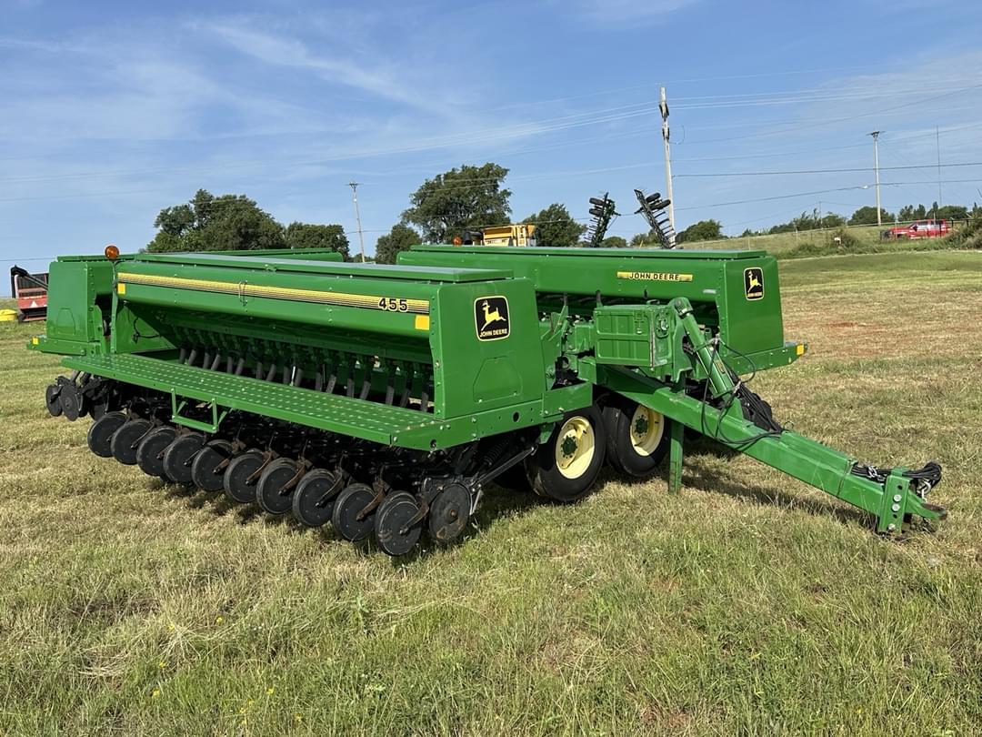 Image of John Deere 455 Primary image