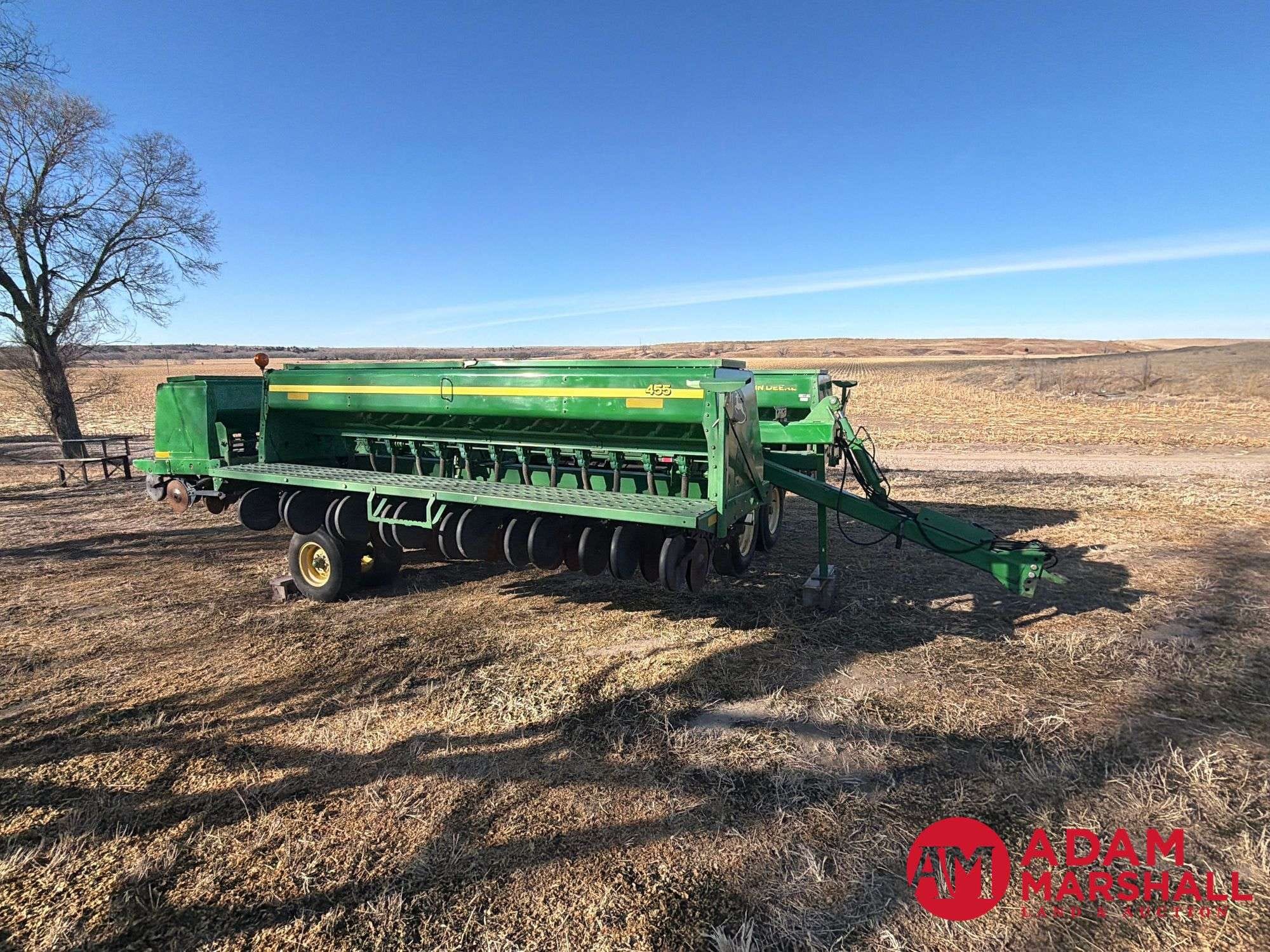 John Deere 455 Equipment Image0