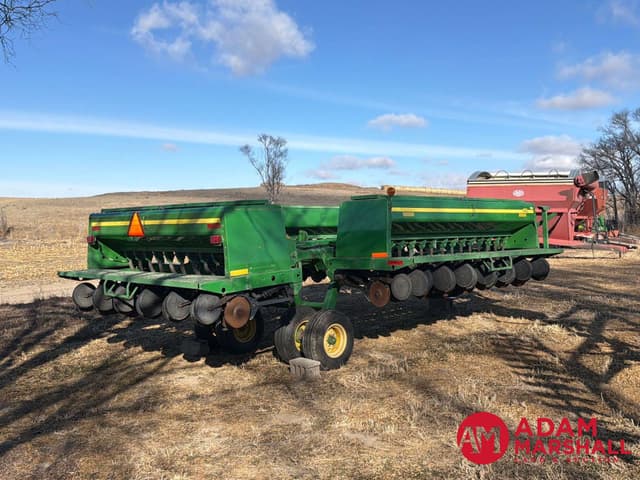 Image of John Deere 455 equipment image 4