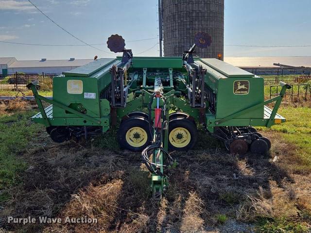 Image of John Deere 455 equipment image 2