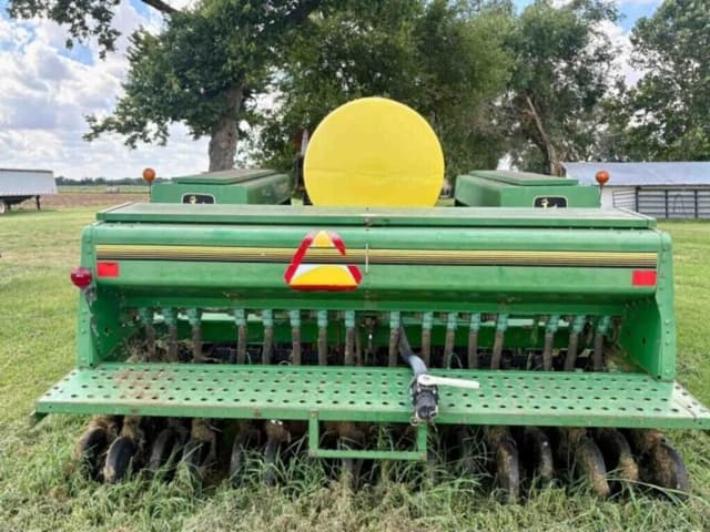 Image of John Deere 455 equipment image 4