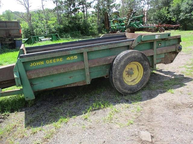 Image of John Deere 455 equipment image 3