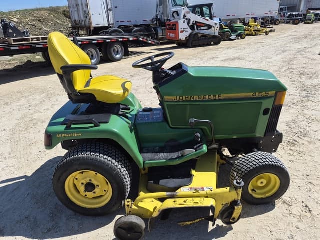 Image of John Deere 455 equipment image 4