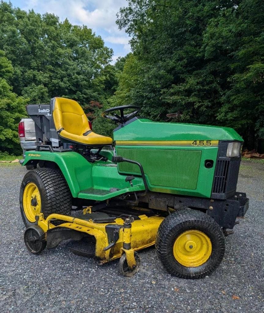 John Deere 455 Equipment Image0