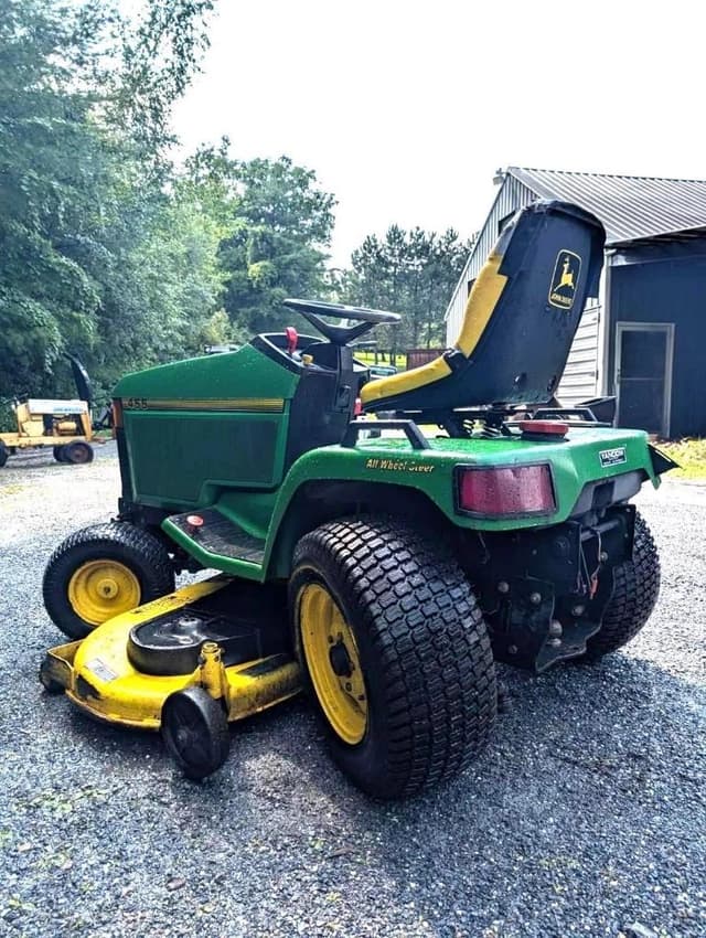 Image of John Deere 455 equipment image 3