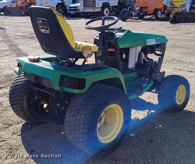 Image of John Deere 455 equipment image 4