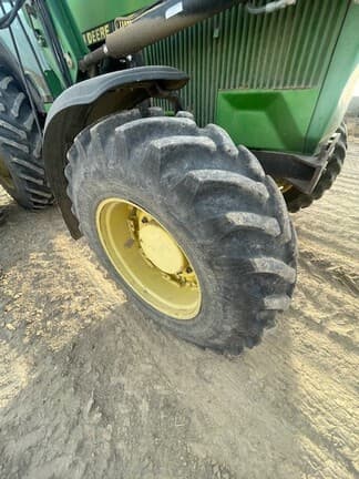 Image of John Deere 4555 equipment image 1