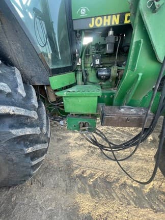 Image of John Deere 4555 equipment image 4