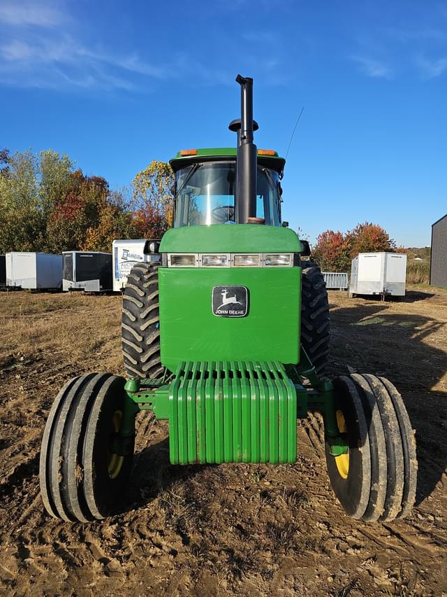 Image of John Deere 4555 equipment image 2
