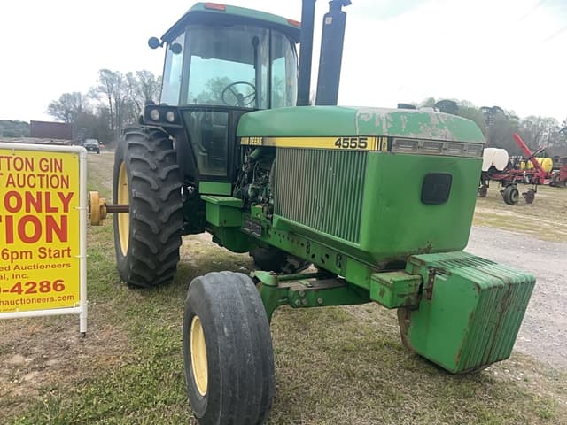 Image of John Deere 4555 equipment image 2