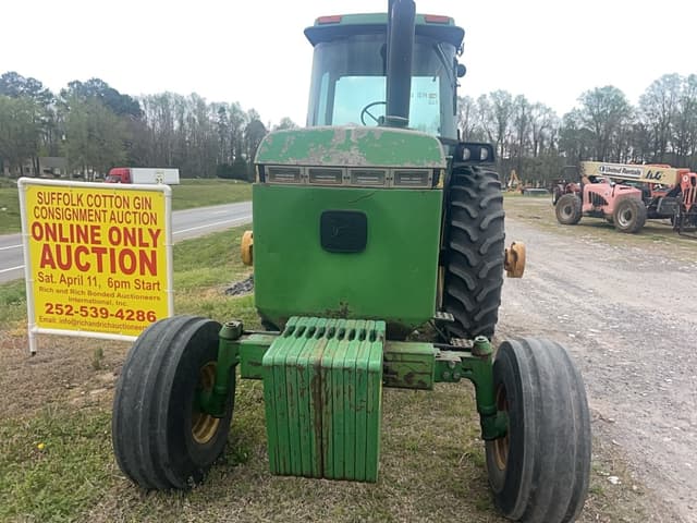 Image of John Deere 4555 equipment image 1