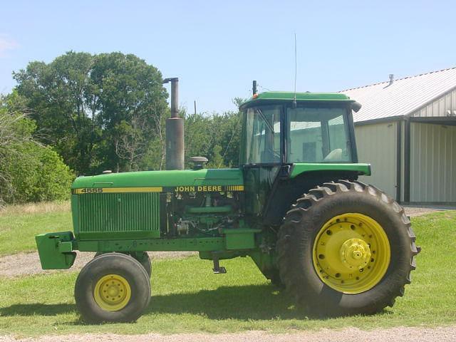 Image of John Deere 4555 Primary image