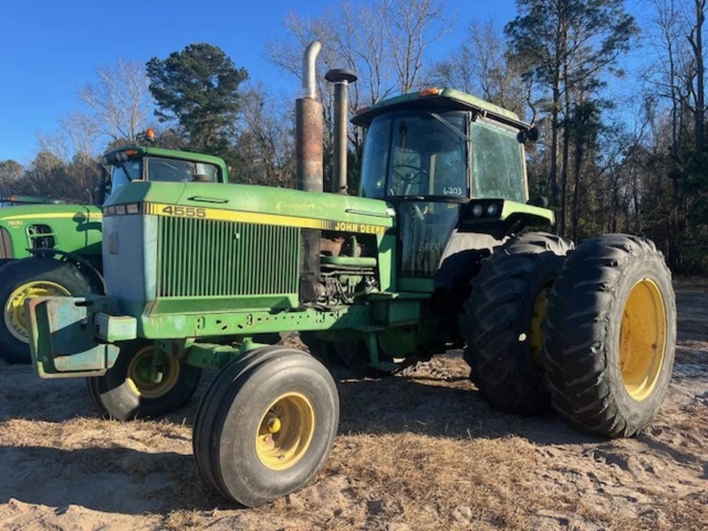 John Deere 4555 Equipment Image0