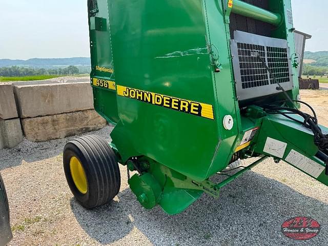 Image of John Deere 456 Silage Special equipment image 1
