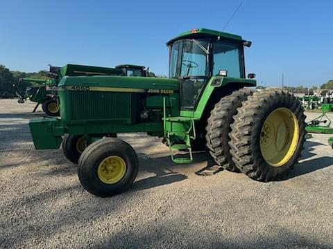 Image of John Deere 4560 equipment image 1