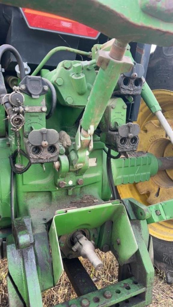 Image of John Deere 4560 equipment image 3