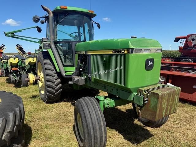 Image of John Deere 4560 equipment image 3
