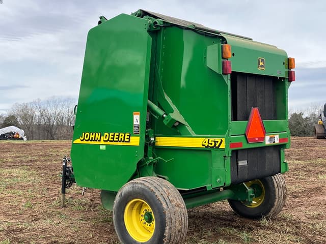 Image of John Deere 457 equipment image 3