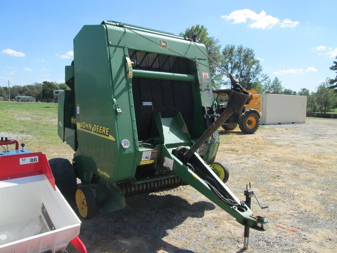 Image of John Deere 457 Image 1