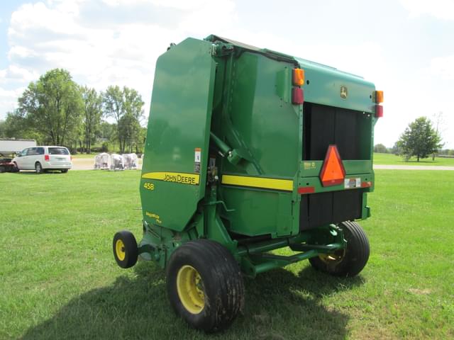 Image of John Deere 458 equipment image 3