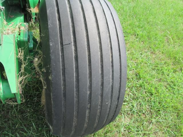 Image of John Deere 458 equipment image 4