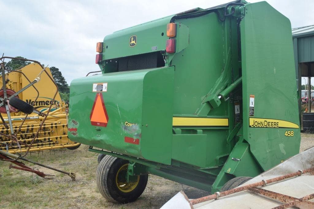 Image of John Deere 458 Image 1