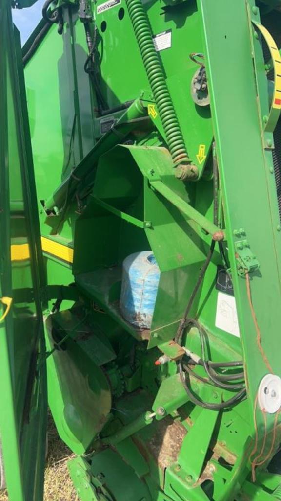 Image of John Deere 458 equipment image 4